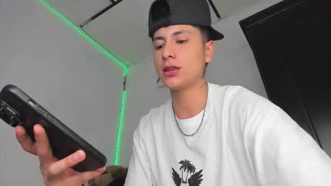 mateo_escobar online show from 17, 3, 2026