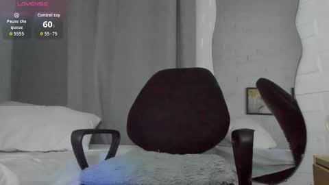 MATEO HUNTER online show from 3, 2, 2026