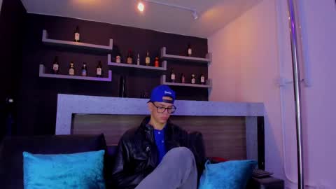 Snapshot of mateo_vegas chatting on 20, 2, 2025 Mateo online show from 20, 2, 2025