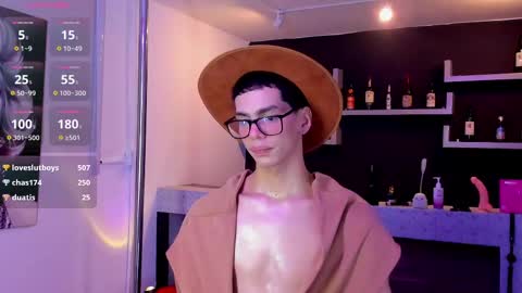 Snapshot of mateo_vegas chatting on 27, 2, 2025 Mateo online show from 27, 2, 2025