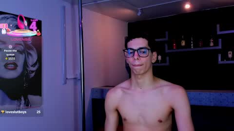 Snapshot of mateo_vegas chatting on 28, 2, 2025 Mateo online show from 28, 2, 2025