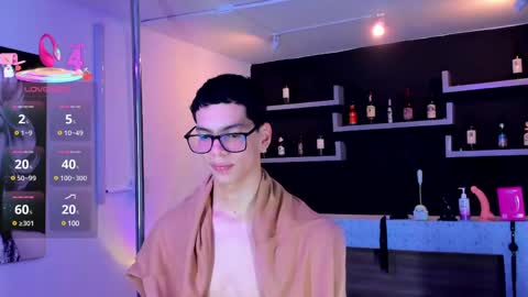 Snapshot of mateo_vegas chatting on 5, 3, 2025 Mateo online show from 5, 3, 2025