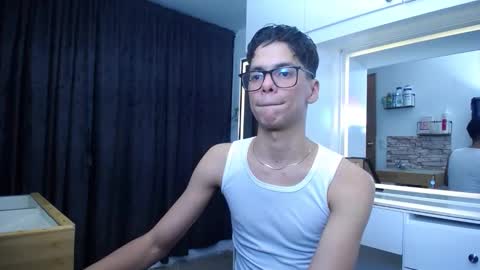 Snapshot of mateo_vegas chatting on 21, 9, 2025 Mateo online show from 21, 9, 2025