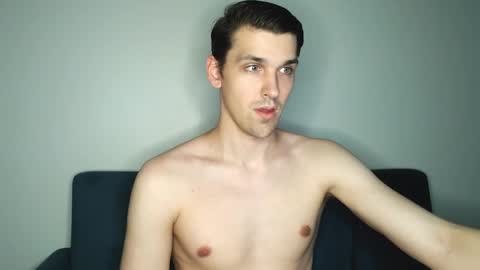 Snapshot of mateo_zeus chatting on 4, 1, 2025 mateo_zeus online show from 4, 1, 2025
