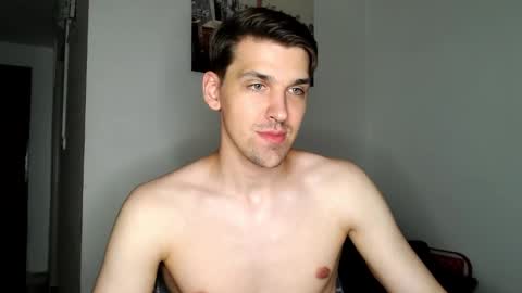 Snapshot of mateo_zeus chatting on 4, 3, 2025 mateo_zeus online show from 4, 3, 2025