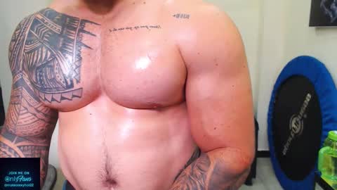 Snapshot of mateosexyhot22 chatting on 4, 12, 2025 Mateo online show from 4, 12, 2025