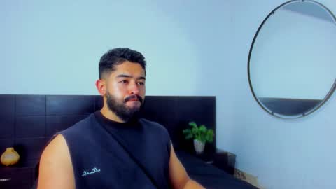 Snapshot of mathew_flintt chatting on 17, 10, 2025 Mathew Flintt  online show from 17, 10, 2025