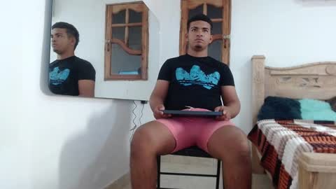 Snapshot of mathews__ chatting on 16, 11, 2025 mathews__ online show from 16, 11, 2025