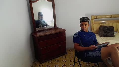 Snapshot of mathews__ chatting on 7, 1, 2026 mathews__ online show from 7, 1, 2026