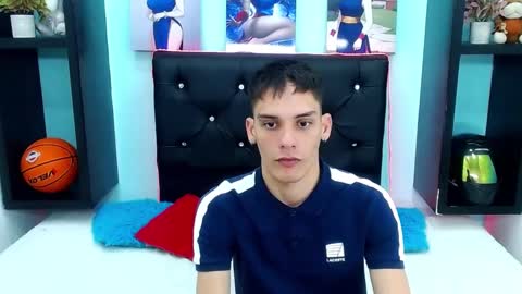 Snapshot of mathews_hot21 chatting on 8, 9, 2025 mathews_hot21 online show from 8, 9, 2025
