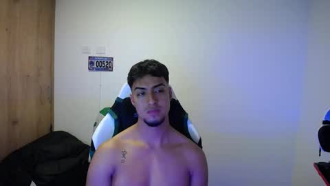 Snapshot of matias_bianco01 chatting on 10, 10, 2025 matias online show from 10, 10, 2025