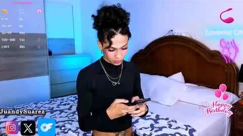 Snapshot of matiu_stonne chatting on 8, 11, 2025 Abby Bella online show from 8, 11, 2025