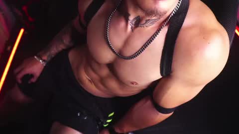 matius online show from 25, 4, 2026