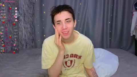 meet INDEPENDENT MODEL online show from 20, 11, 2025