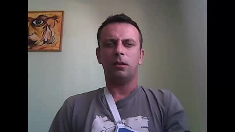 Snapshot of matoterzic48 chatting on 19, 10, 2025 toma online show from 19, 10, 2025