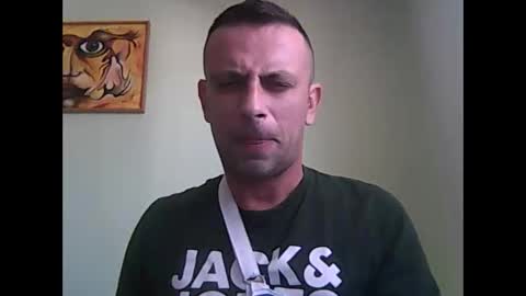 Snapshot of matoterzic48 chatting on 25, 10, 2025 toma online show from 25, 10, 2025