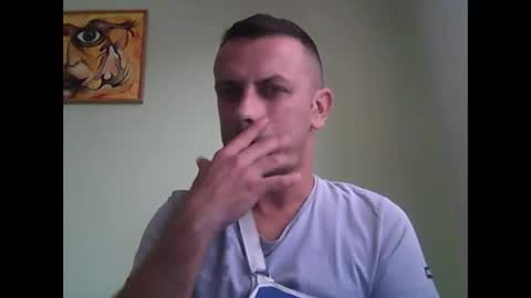 Snapshot of matoterzic48 chatting on 26, 10, 2025 toma online show from 26, 10, 2025