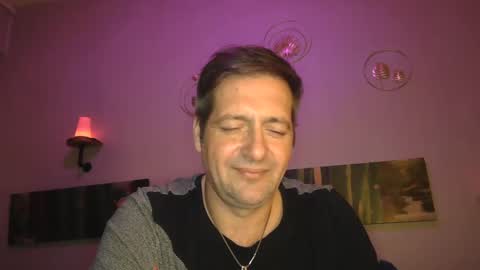 Snapshot of matrike1 chatting on 13, 1, 2025 matrike1 online show from 13, 1, 2025