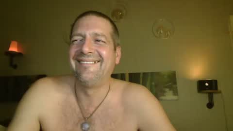 Snapshot of matrike1 chatting on 12, 2, 2025 matrike1 online show from 12, 2, 2025