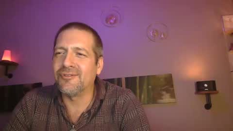 Snapshot of matrike1 chatting on 24, 2, 2025 matrike1 online show from 24, 2, 2025