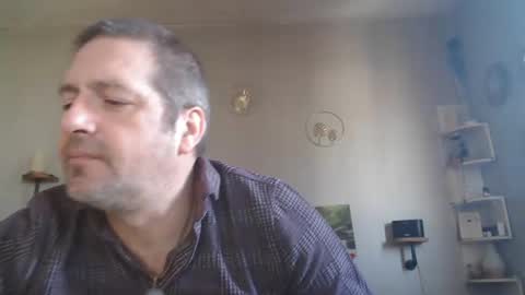 Snapshot of matrike1 chatting on 8, 3, 2025 matrike1 online show from 8, 3, 2025