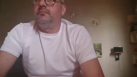 Snapshot of matrike1 chatting on 3, 5, 2026 matrike1 online show from 3, 5, 2026