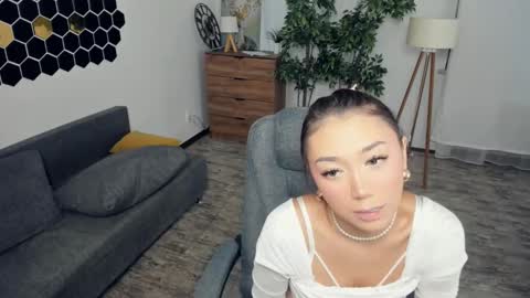 Kate online show from 5, 12, 2025