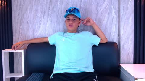 Matt Ruso online show from 17, 9, 2025