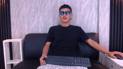 Matt Ruso online show from 18, 9, 2025