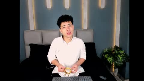 Snapshot of matt_wolf_ chatting on 8, 1, 2026 matt online show from 8, 1, 2026