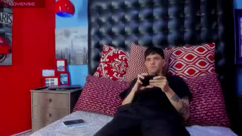 ---Matteo--- online show from 9, 9, 2025