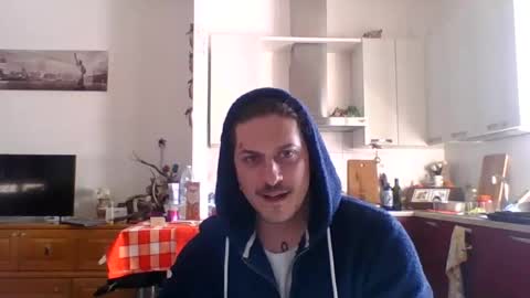 Snapshot of matteushh87 chatting on 4, 2, 2025 matteushh87 online show from 4, 2, 2025