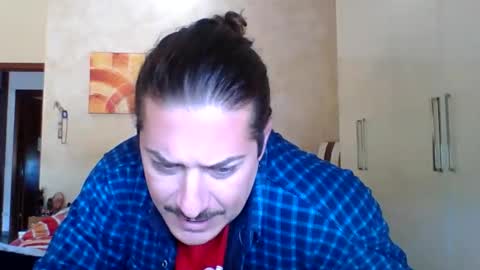 Snapshot of matteushh87 chatting on 8, 10, 2025 matteushh87 online show from 8, 10, 2025