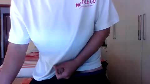 Snapshot of matteushh87 chatting on 14, 10, 2025 matteushh87 online show from 14, 10, 2025