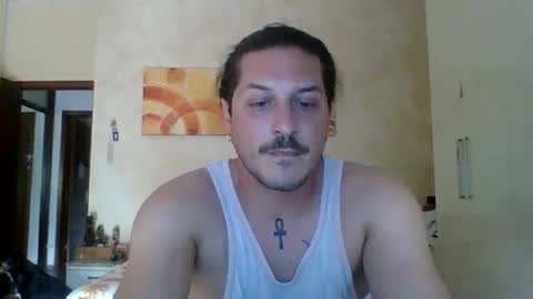 Snapshot of matteushh87 chatting on 5, 6, 2026 matteushh87 online show from 5, 6, 2026