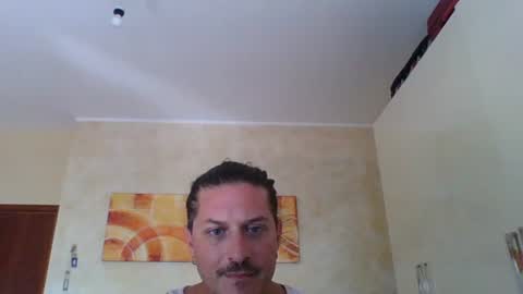 Snapshot of matteushh87 chatting on 1, 8, 2026 matteushh87 online show from 1, 8, 2026