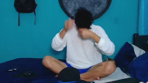 Snapshot of matthew_hawk19 chatting on 14, 2, 2025 matthew_hawk19 online show from 14, 2, 2025