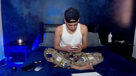 matthew_hawk19 online show from 8, 2, 2026