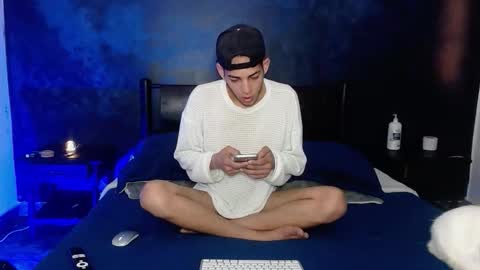 matthew_hawk19 online show from 10, 2, 2026