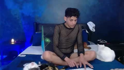 matthew_hawk19 online show from 27, 2, 2026