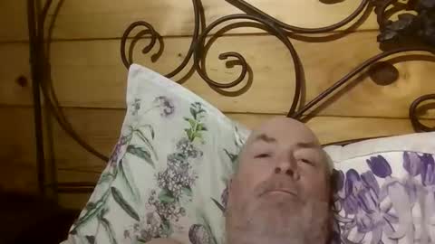 Snapshot of matthewwatson287 chatting on 6, 10, 2025 matthewwatson287 online show from 6, 10, 2025