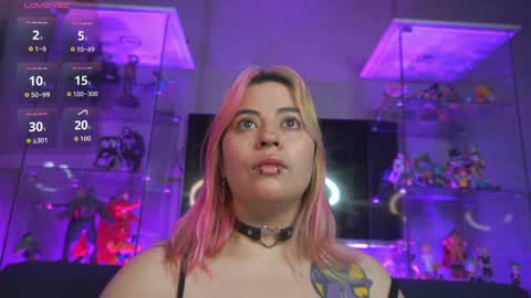 Snapshot of matti_sofia chatting on 1, 4, 2026 TATIANA AND ROUS online show from 1, 4, 2026