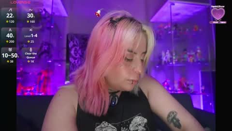 Snapshot of matti_sofia chatting on 22, 6, 2026 TATIANA AND ROUS online show from 22, 6, 2026