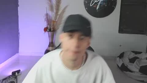 mattias     online show from 26, 1, 2025