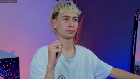 mattias     online show from 2, 12, 2025