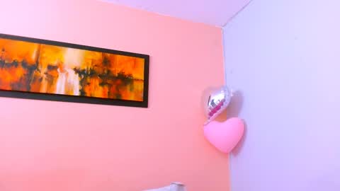 mattilda_18 online show from 25, 2, 2025