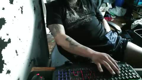 mattw31019 online show from 22, 2, 2026