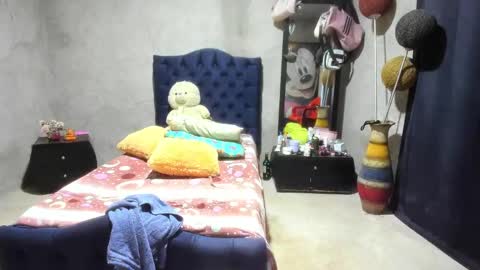 mature_bigboobs__ online show from 17, 11, 2025