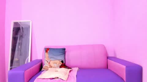 call me mommy online show from 11, 9, 2025