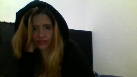Snapshot of mature_sweet3827 chatting on 12, 11, 2025 mature_sweet3827 online show from 12, 11, 2025